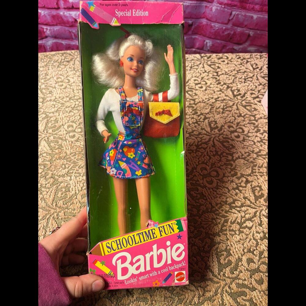 1994 Barbie Schooltime Fun - Special Edition - Mattel #13741 - NIB